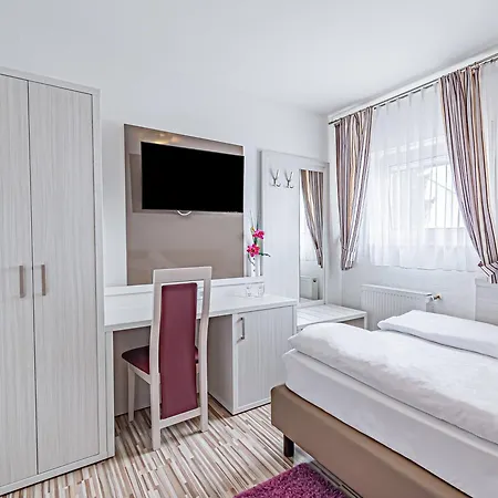 Tannenblick Hotel 3*