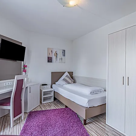 Tannenblick Hotel 3*