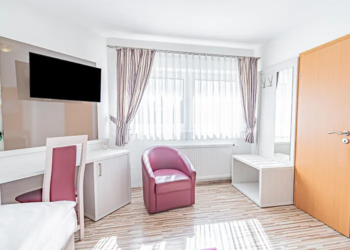 Tannenblick Hotel 3*